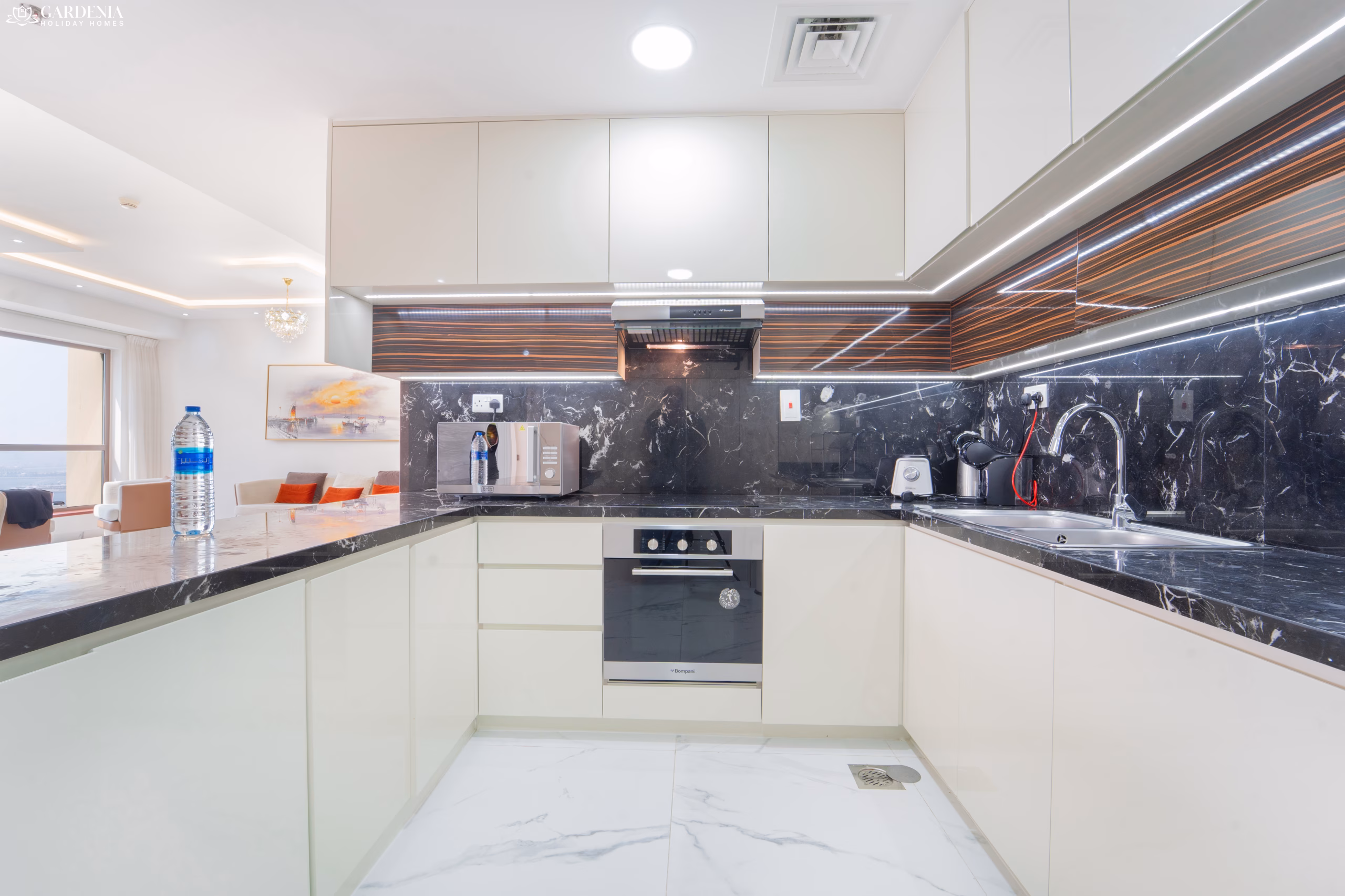 Upscale 2 bedroom apartment in JBR with chic design and close proximity to Dubai Marina, perfect for both relaxation and exploration.