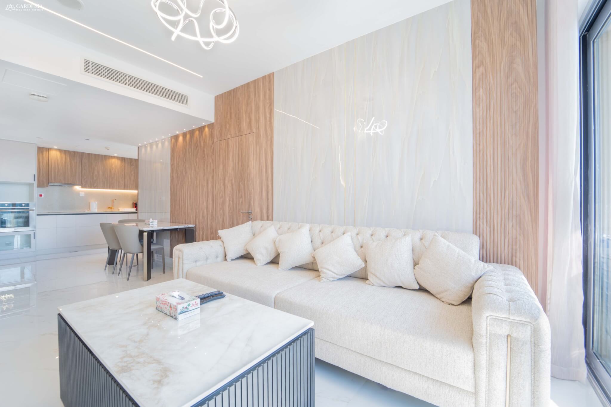 Modern 1 bedroom apartment at Address Marina JW Marriott with stunning marina views and access to five-star hotel services